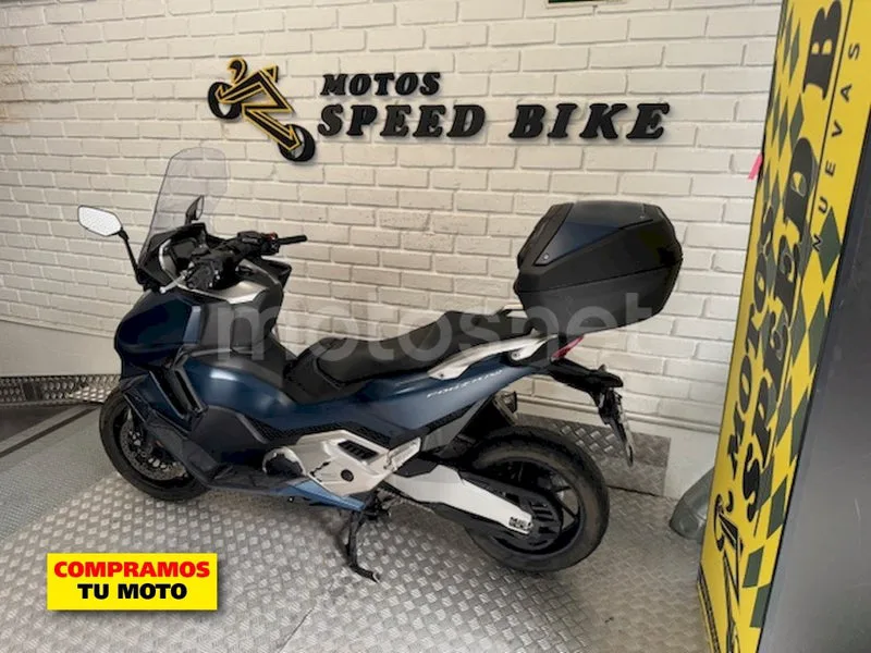 Honda Forza 750 – Vista 13