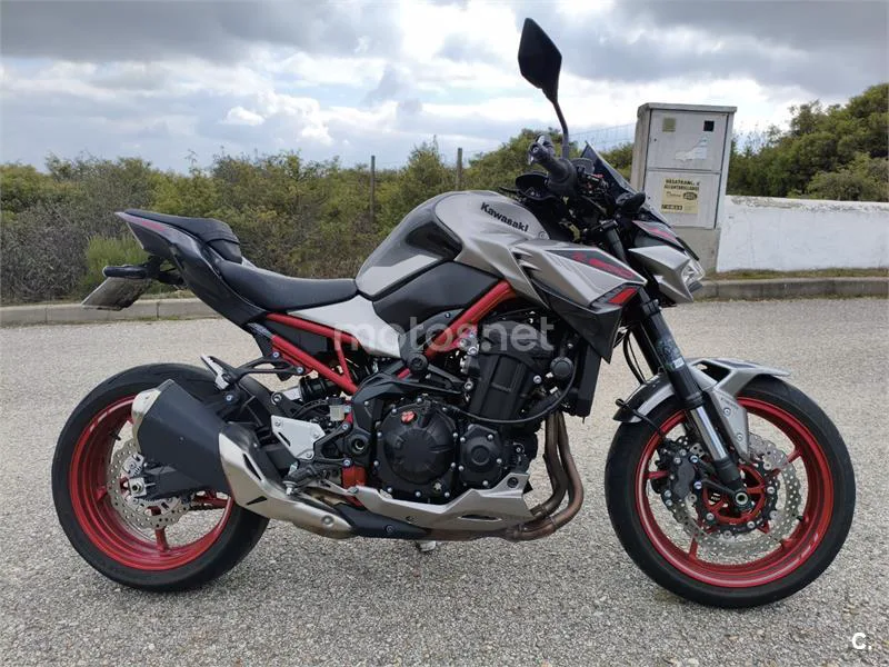Kawasaki Z 900 – Vista 6