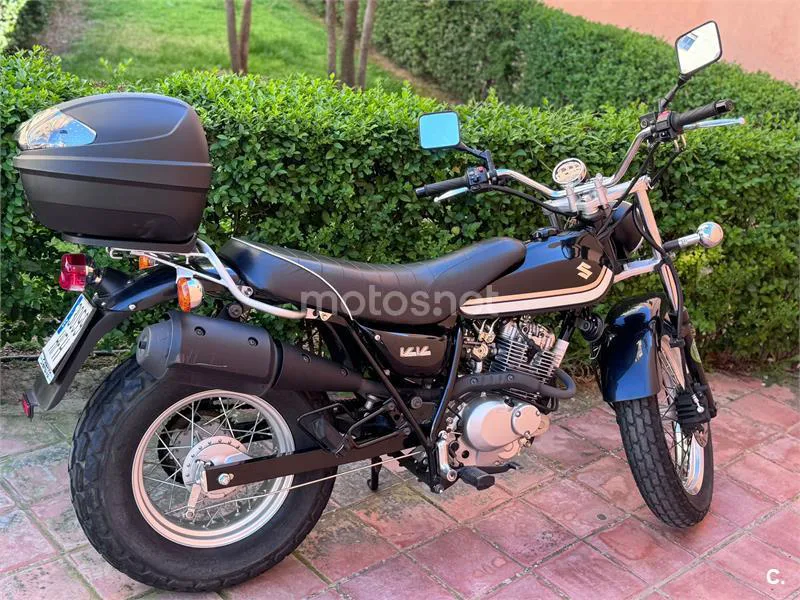 Suzuki VanVan 125 3900 € 2011 Granada - 1