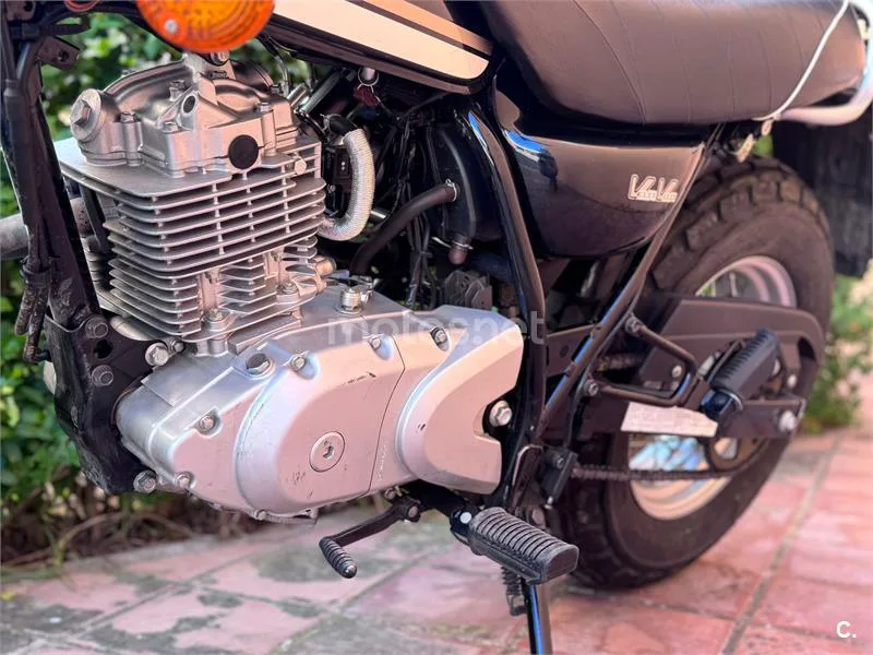 Suzuki VanVan 125 3900 € 2011 Granada - 2