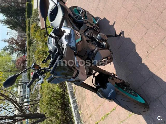 Yamaha MT-09 – Vista 4