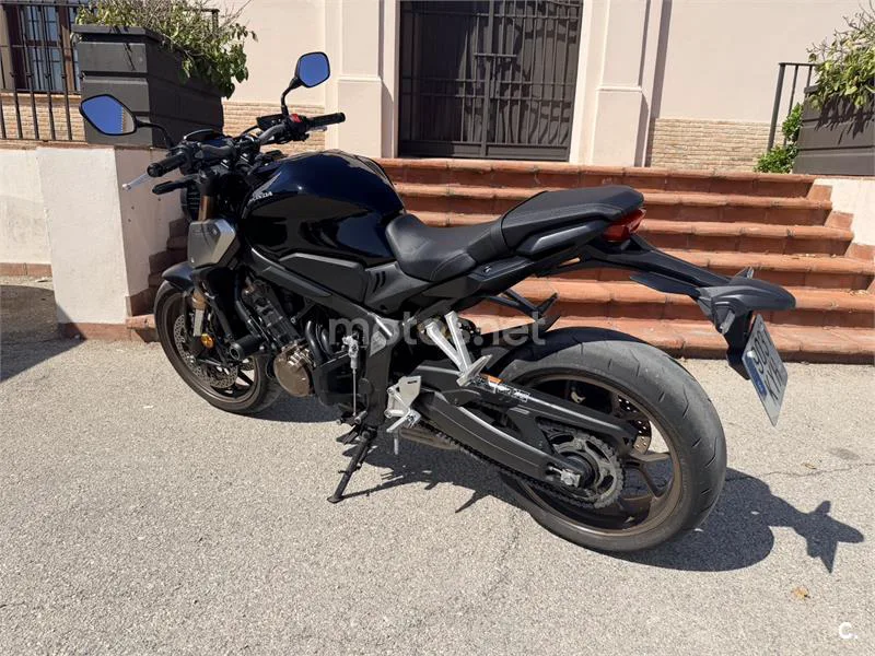 Honda CB 650 R – Vista 2