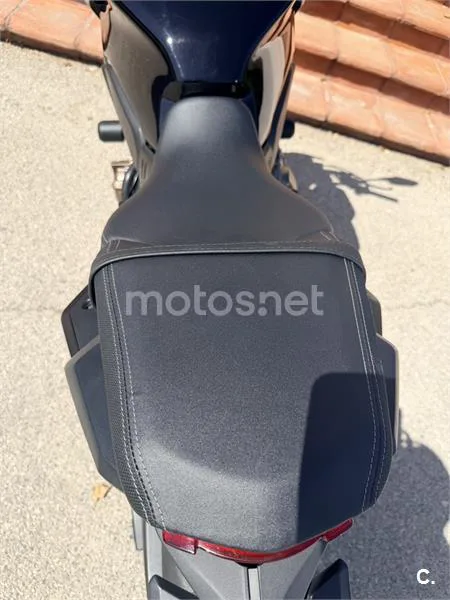 Honda CB 650 R – Vista 4