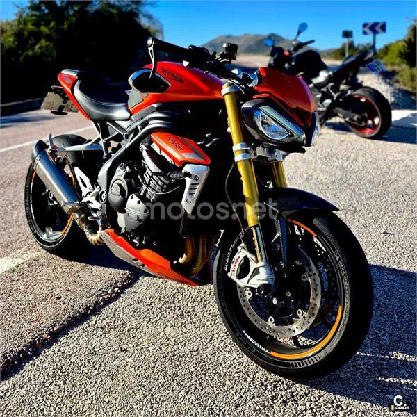 Triumph Speed Triple – Vista 2