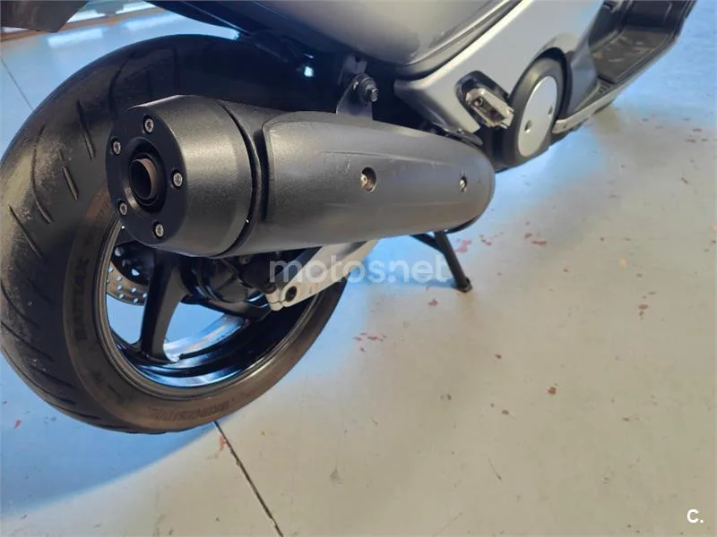 Yamaha TMAX 500 – Vista 14