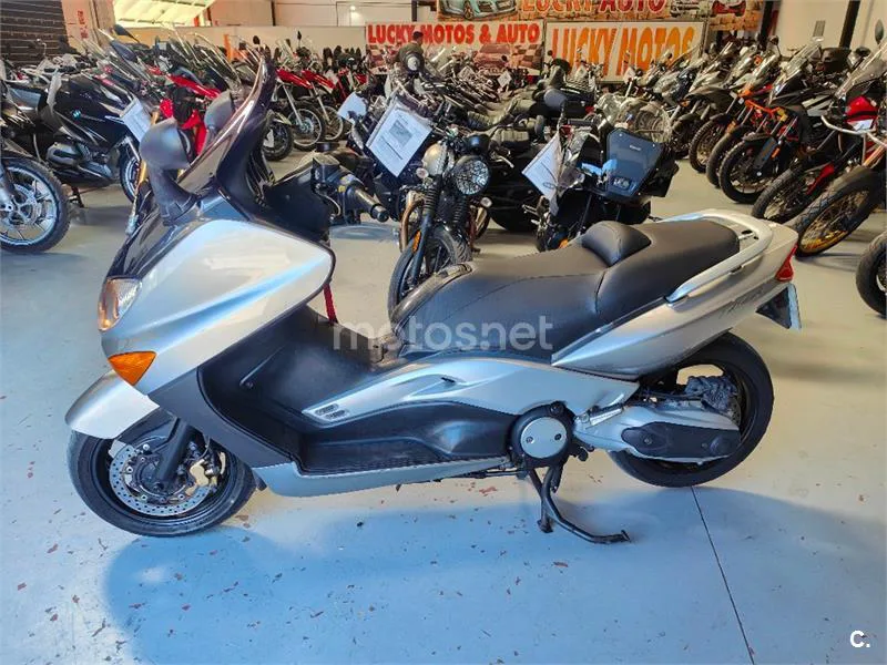 Yamaha TMAX 500 – Vista 8