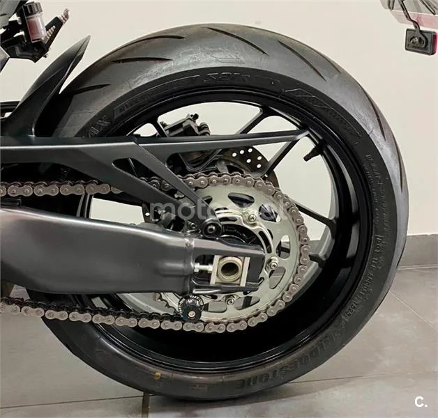Yamaha MT-09 – Vista 11