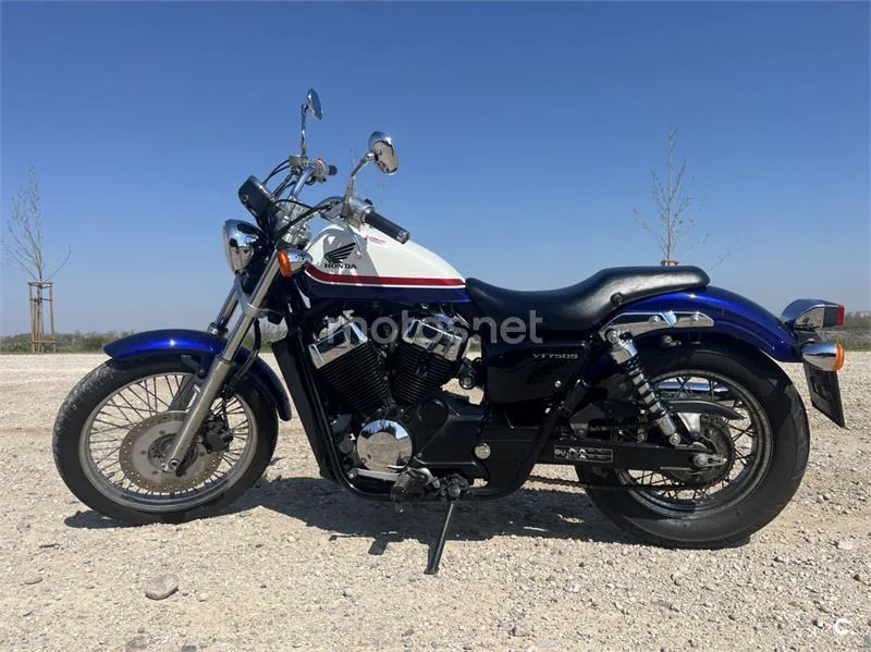 Honda VT 750 S – Vista 2