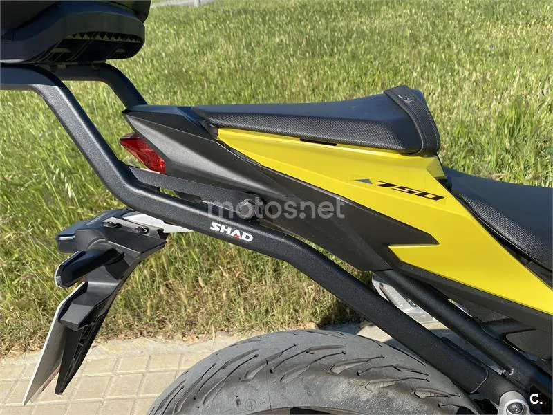 Honda CB 750 – Vista 12