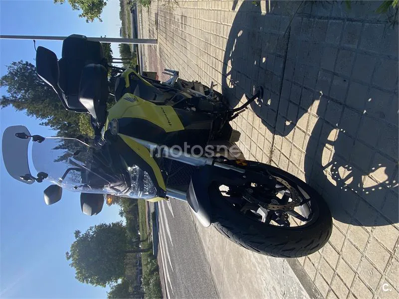 Honda CB 750 – Vista 3