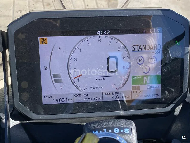 Honda CB 750 – Vista 8