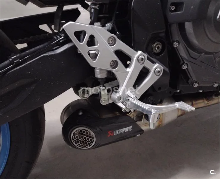 Suzuki GSX-8S – Vista 3