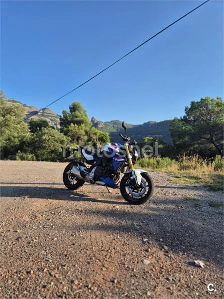 BMW F 900 R – Vista 2