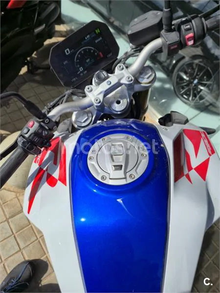 BMW F 900 R – Vista 6