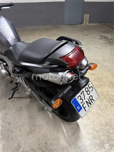 Yamaha FZ6 N – Vista 4