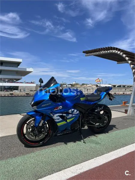 Suzuki GSX-R1000 – Vista 5