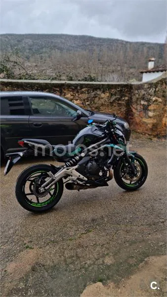 Kawasaki ER-6N – Vista 2