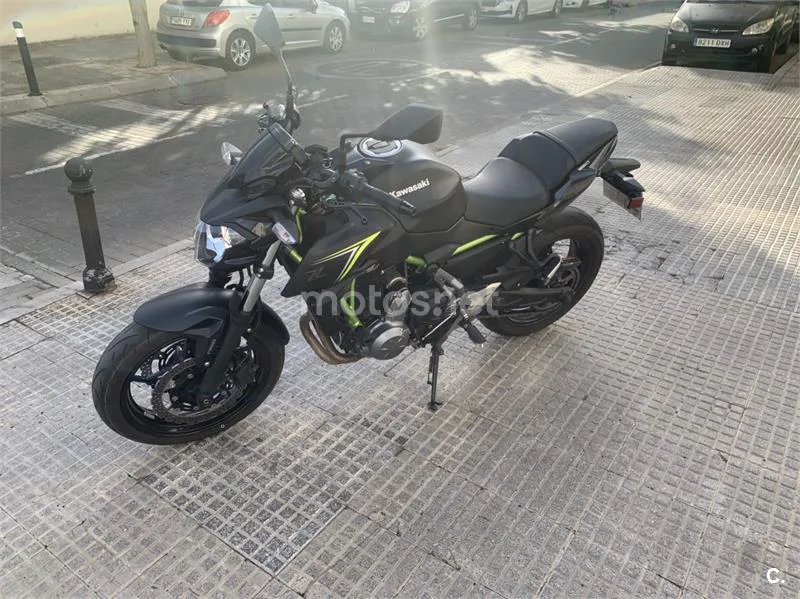 Kawasaki Z 650 – Vista 3