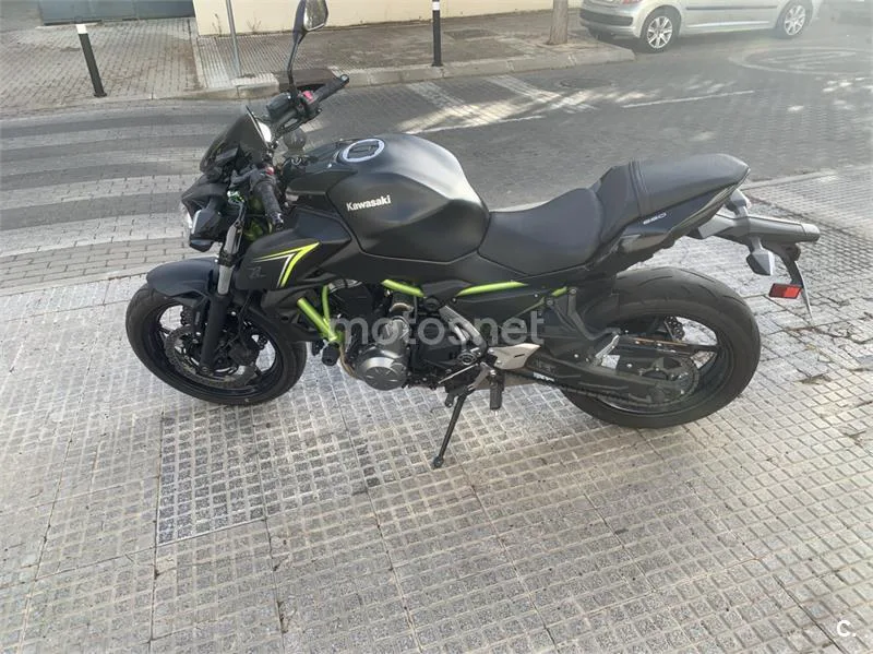 Kawasaki Z 650 – Vista 4