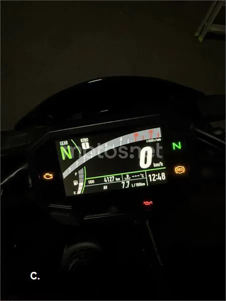 Kawasaki Z 900 – Vista 4