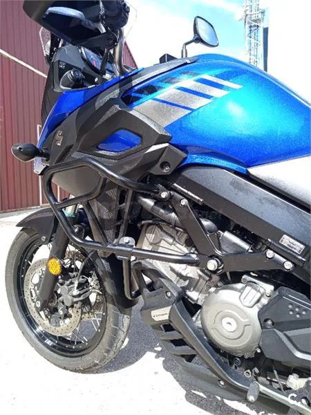Suzuki V-Strom 650 XT – Vista 2