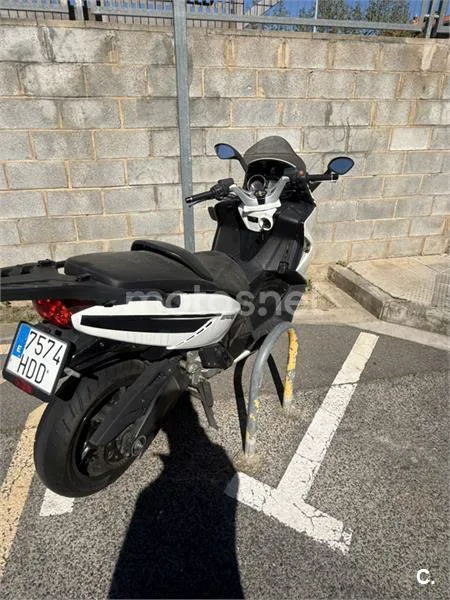 Gilera GP 800 – Vista 9