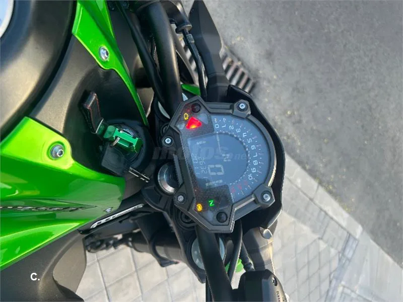 Kawasaki Z 900 – Vista 3