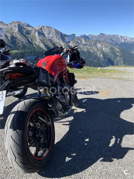 Ducati Monster 1200 S – Vista 8