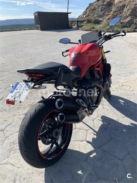 Ducati Monster 1200 S – Vista 9