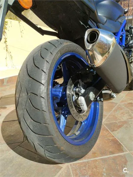 Suzuki SV 650 – Vista 4