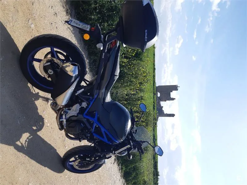 Suzuki SV 650 – Vista 9