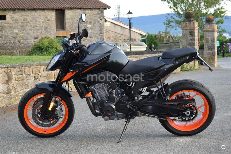 KTM 790 – Vista 2