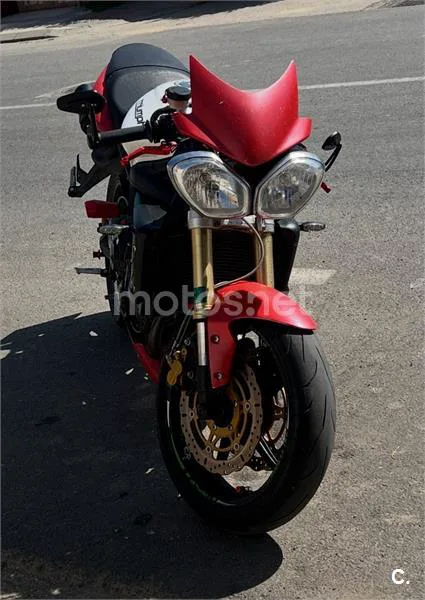 Triumph Street Triple – Vista 2