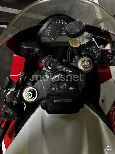 Honda CBR 1000RR Fireblade – Vista 5