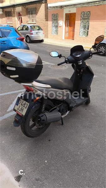 Kymco Agility City 125 – Vista 5
