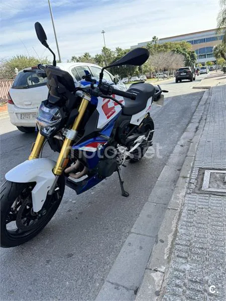 BMW F 900 R – Vista 7