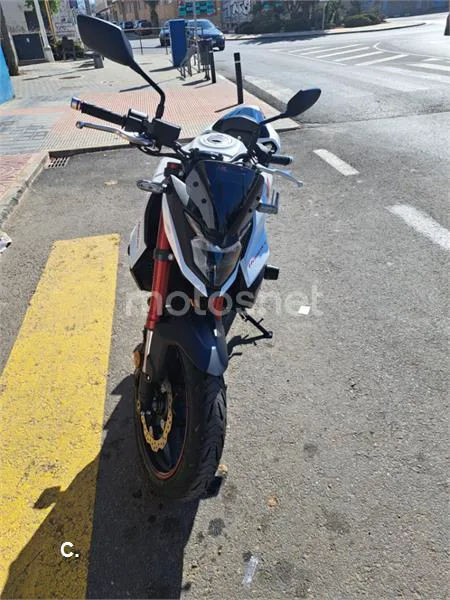 Honda CB 750 – Vista 2