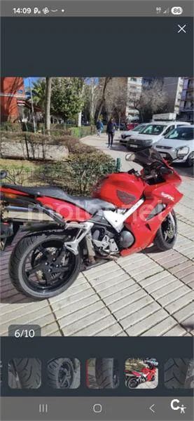 Honda VFR 800 FI – Vista 5