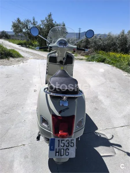 Vespa GTS SuperSport 300 – Vista 5