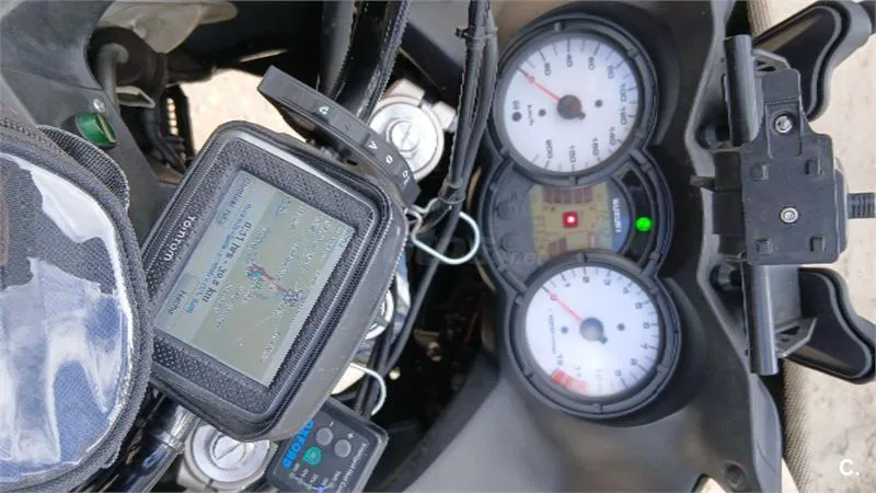 Suzuki V-Strom 650 – Vista 5