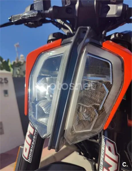 KTM 390 – Vista 4