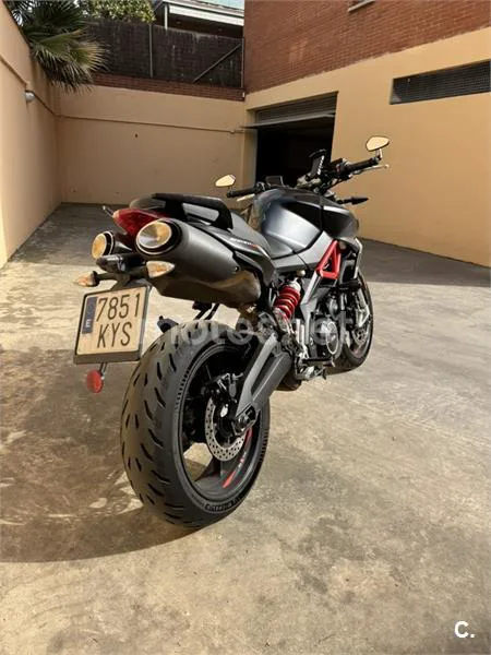 Aprilia Shiver 900 – Vista 2