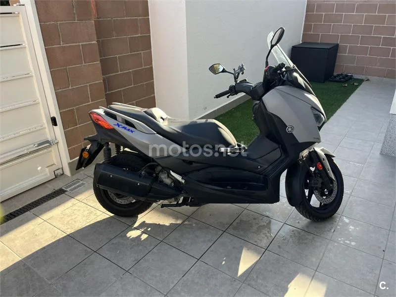 Yamaha XMAX 300 – Vista 2