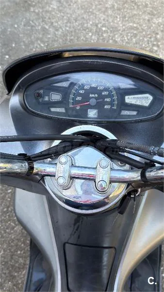 Honda PCX 125 – Vista 5