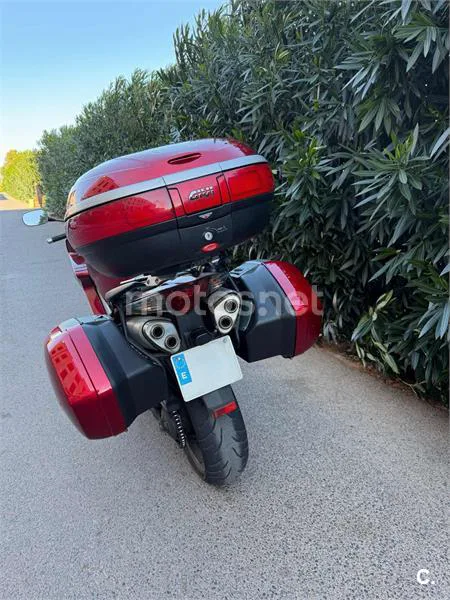 Honda VFR 800 FI ABS – Vista 5