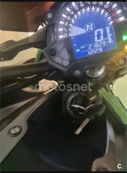 Kawasaki Z 900 – Vista 5