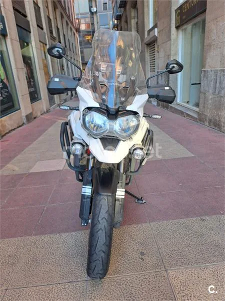 Triumph Tiger Explorer 1200 – Vista 4