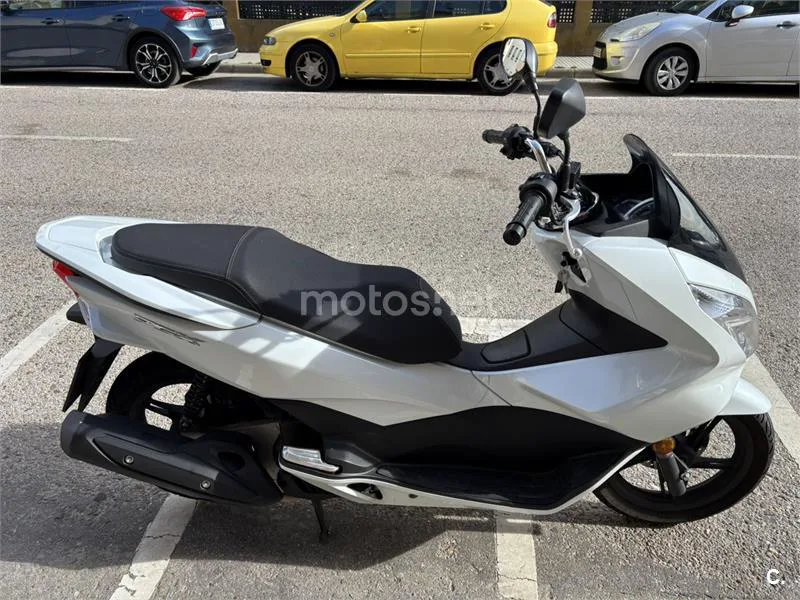 Honda PCX 125 – Vista 2