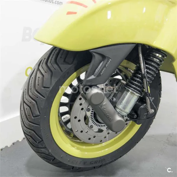 Vespa 946 10º Aniversario – Vista 13
