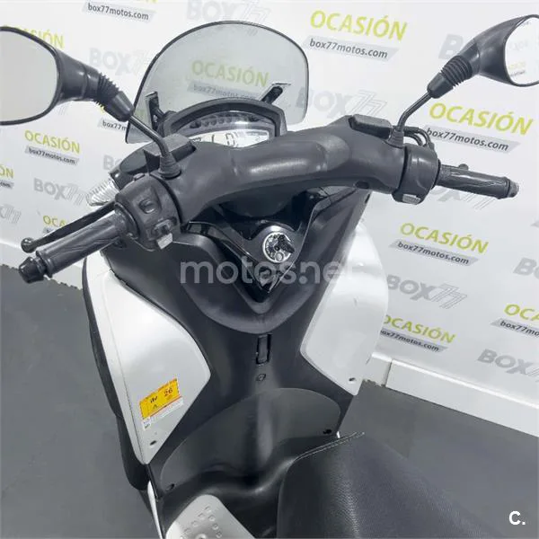 Yamaha Tricity – Vista 11
